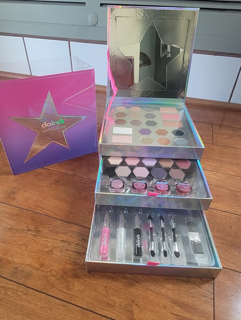 Claire's Pink and Iridescent Women’s Makeup Palette Set